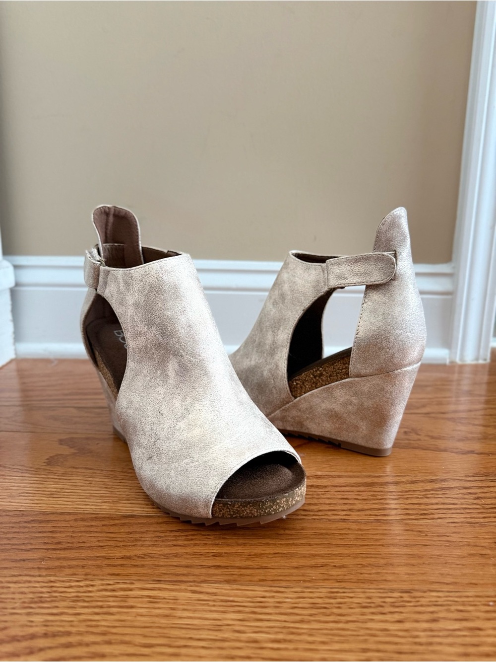 Peep-Toe Wedge Sandals in Light Taupe